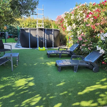 Chemin De La Carquette Апартаменты