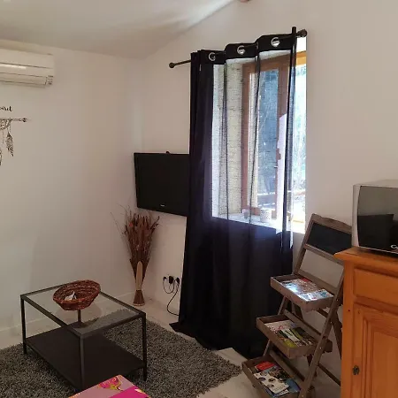 Chemin De La Carquette