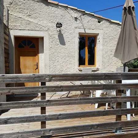 Chemin De La Carquette Апартаменты